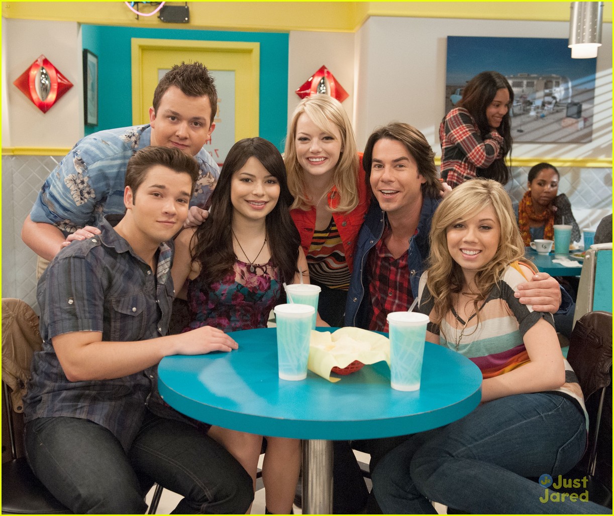 Emma Stone on 'iCarly' -- FIRST LOOK! | Photo 502401 - Photo Gallery ...