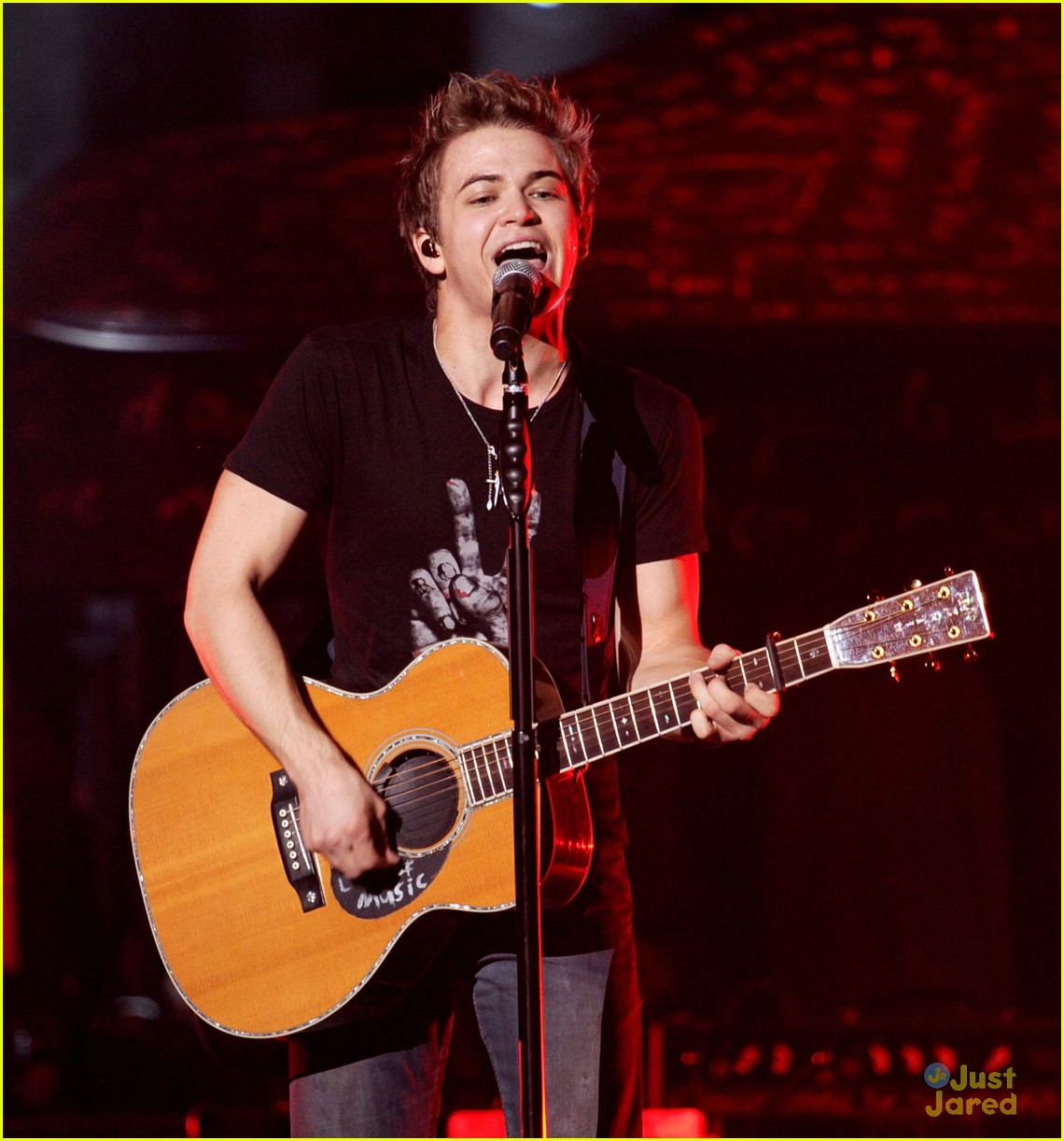 Hunter Hayes is 'Blown Away' By Carrie Underwood | Photo 503132 - Photo ...