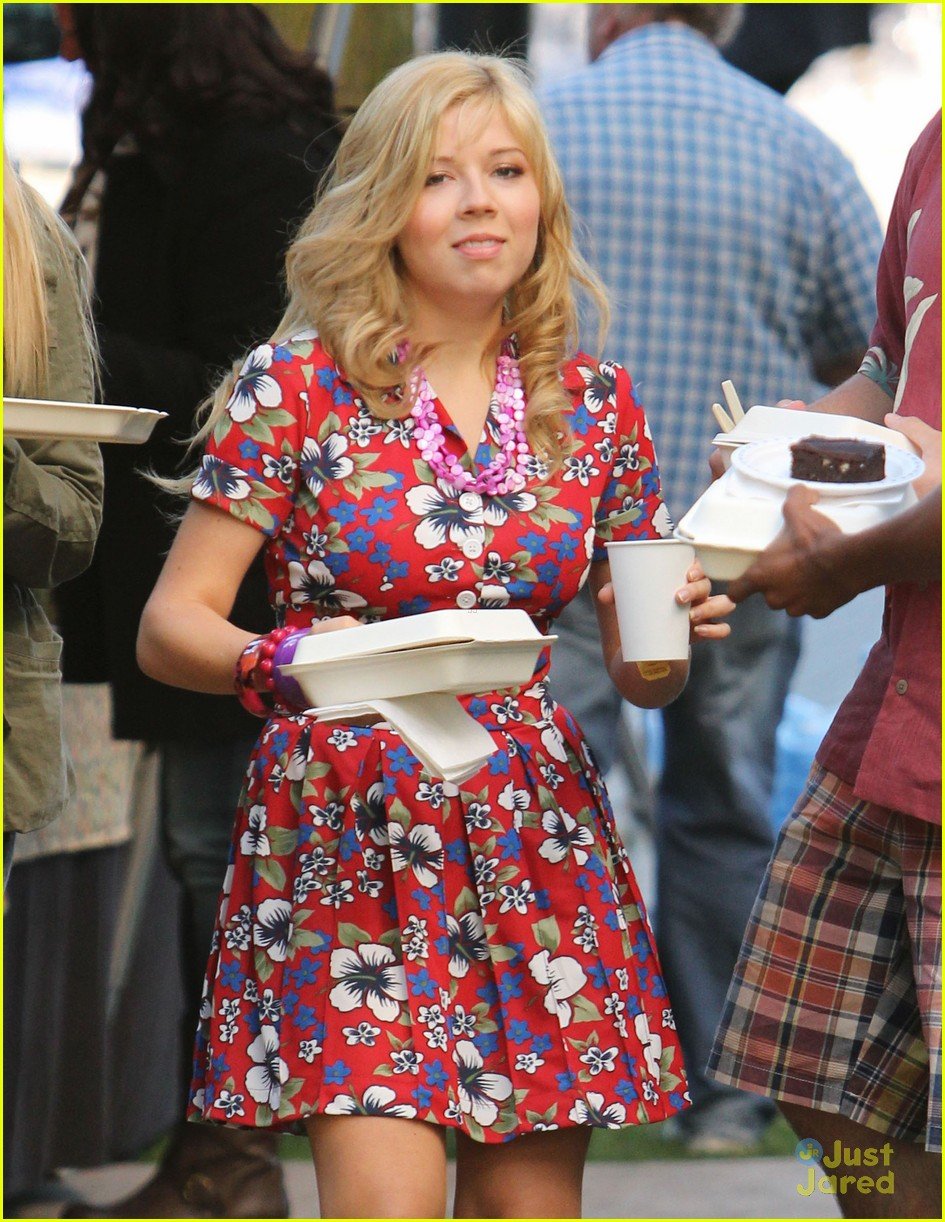 Jennette Mccurdy Swindle Set Pics Photo 500286 Photo Gallery Just Jared Jr 0148