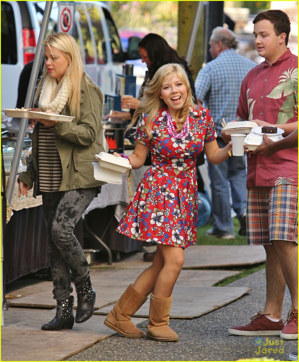 Jennette Mccurdy Swindle Set Pics Photo 500291 Photo Gallery Just Jared Jr 1945