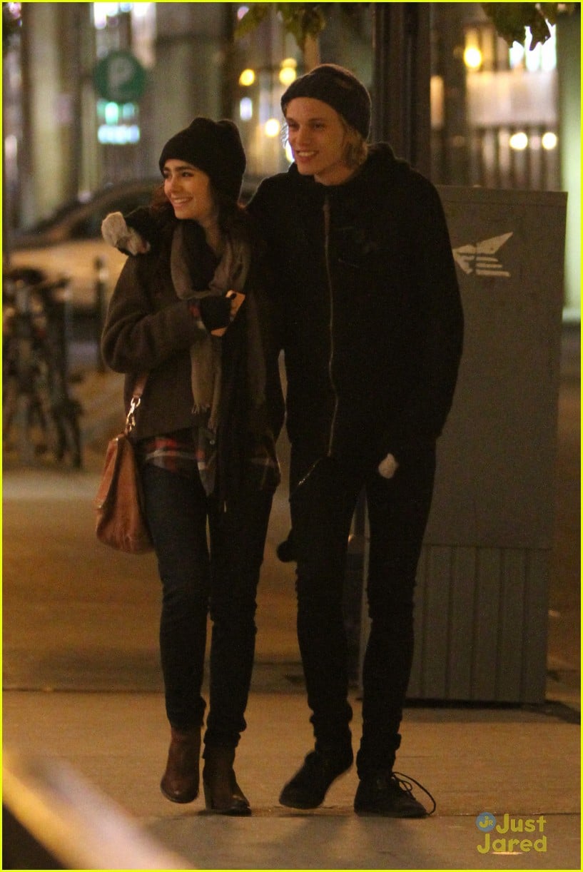 Lily Collins & Jamie Campbell Bower: Froyo Treat in Toronto | Photo ...