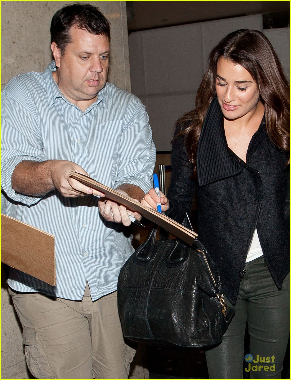 Lea Michele: Back in LA for 'Glee'! | Photo 500875 - Photo Gallery