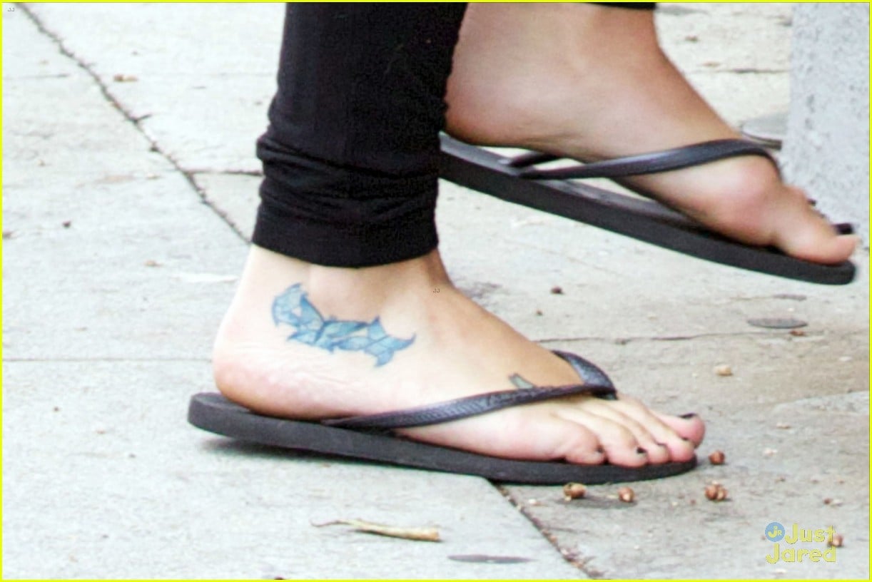 How Many Tattoos Does Lea Michele Have Way More Than You Think  PHOTOS