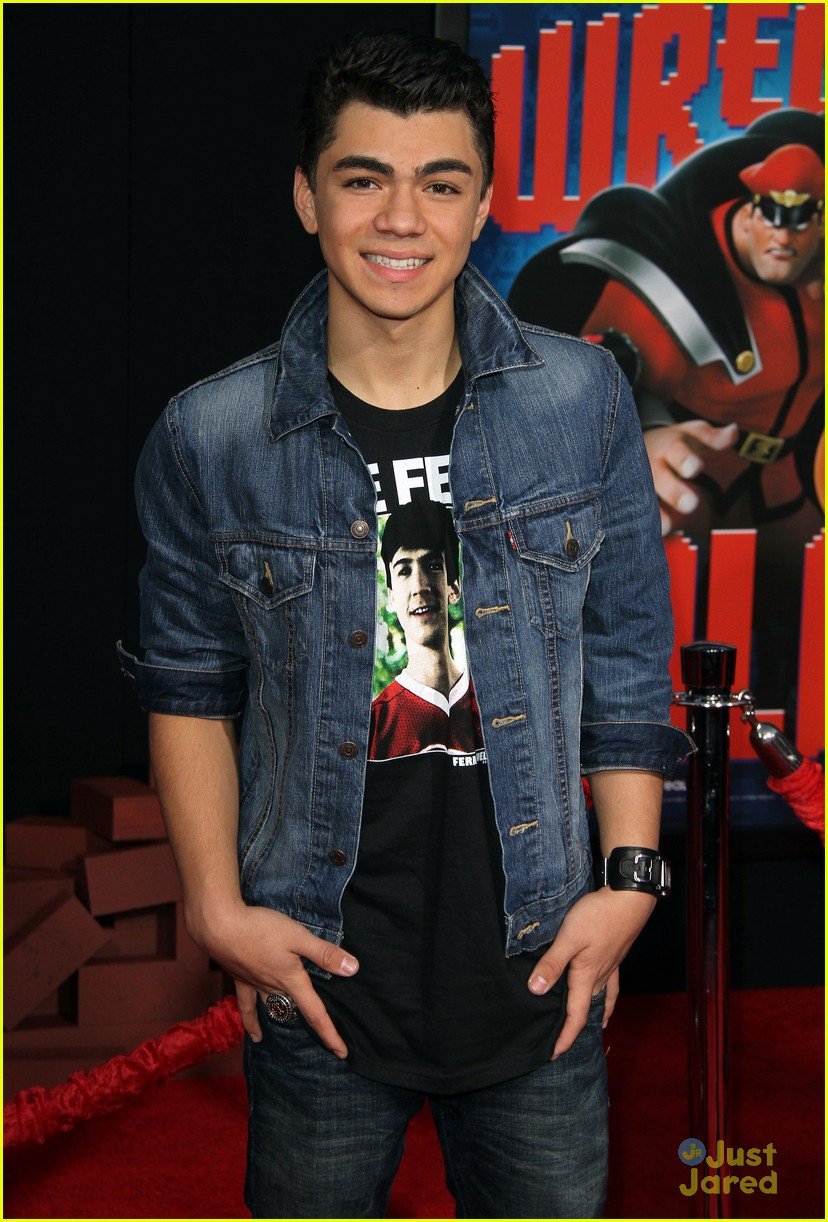 Roshon Fegan And Adam Irigoyen Wreck It Ralph Premiere Photo 506820 Photo Gallery Just