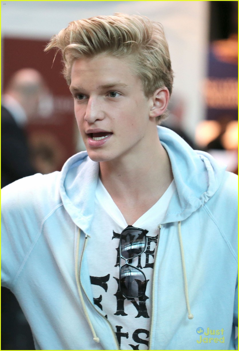 Коди симпсон. Cody Simpson. Коди симпсон певец. Коди симпсон 2008. Justin Bieber Cody Simpson.