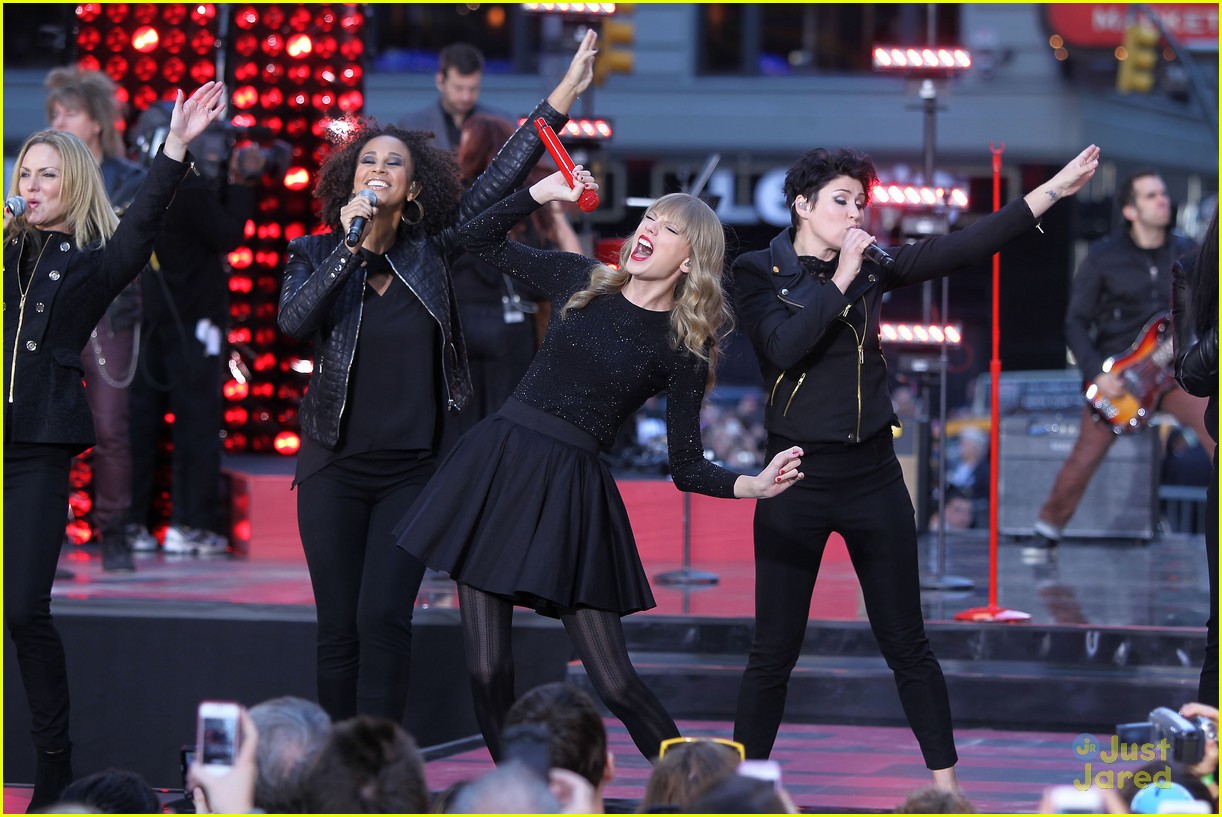 Taylor Swift GMA Concert Pics! Photo 504932 Photo Gallery Just