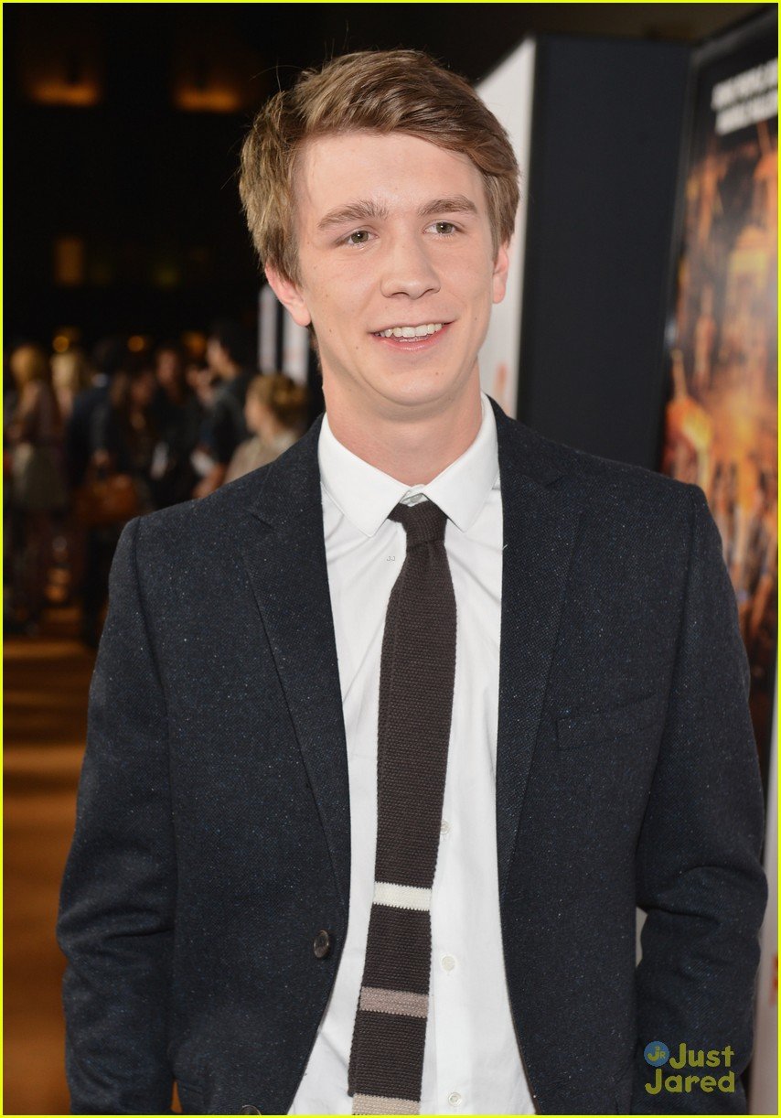 Thomas Mann 'Fun Size' Premiere with Osric Chau & Jackson Nicoll