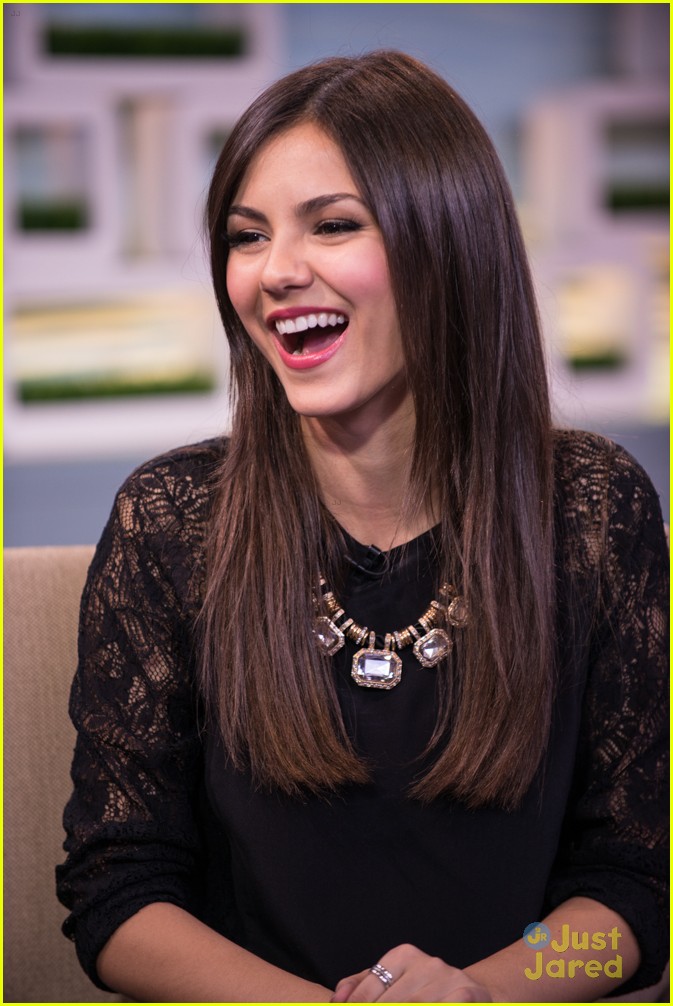 Victoria Justice: 'Fun Size' On Jimmy Fallon | Photo 505167 - Photo ...