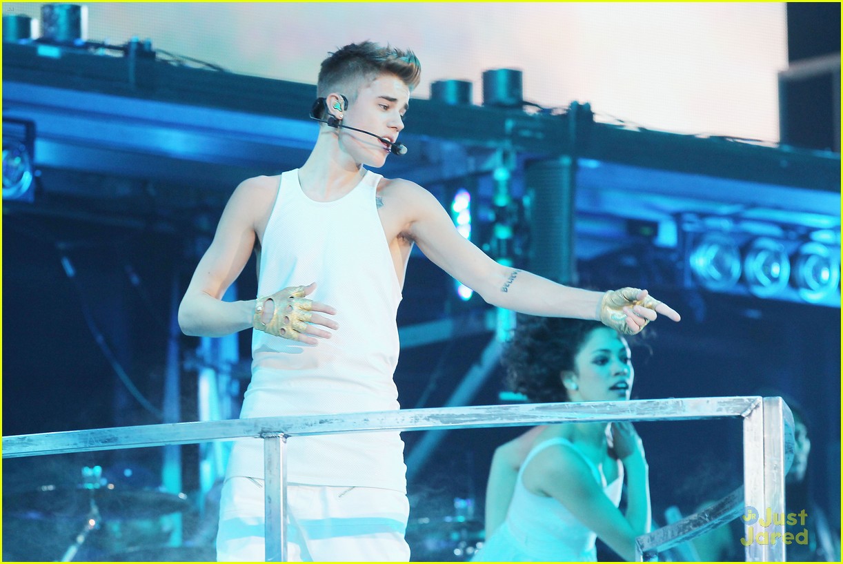 Justin Bieber: Madison Square Garden Concert Pics! | Photo 513259 ...