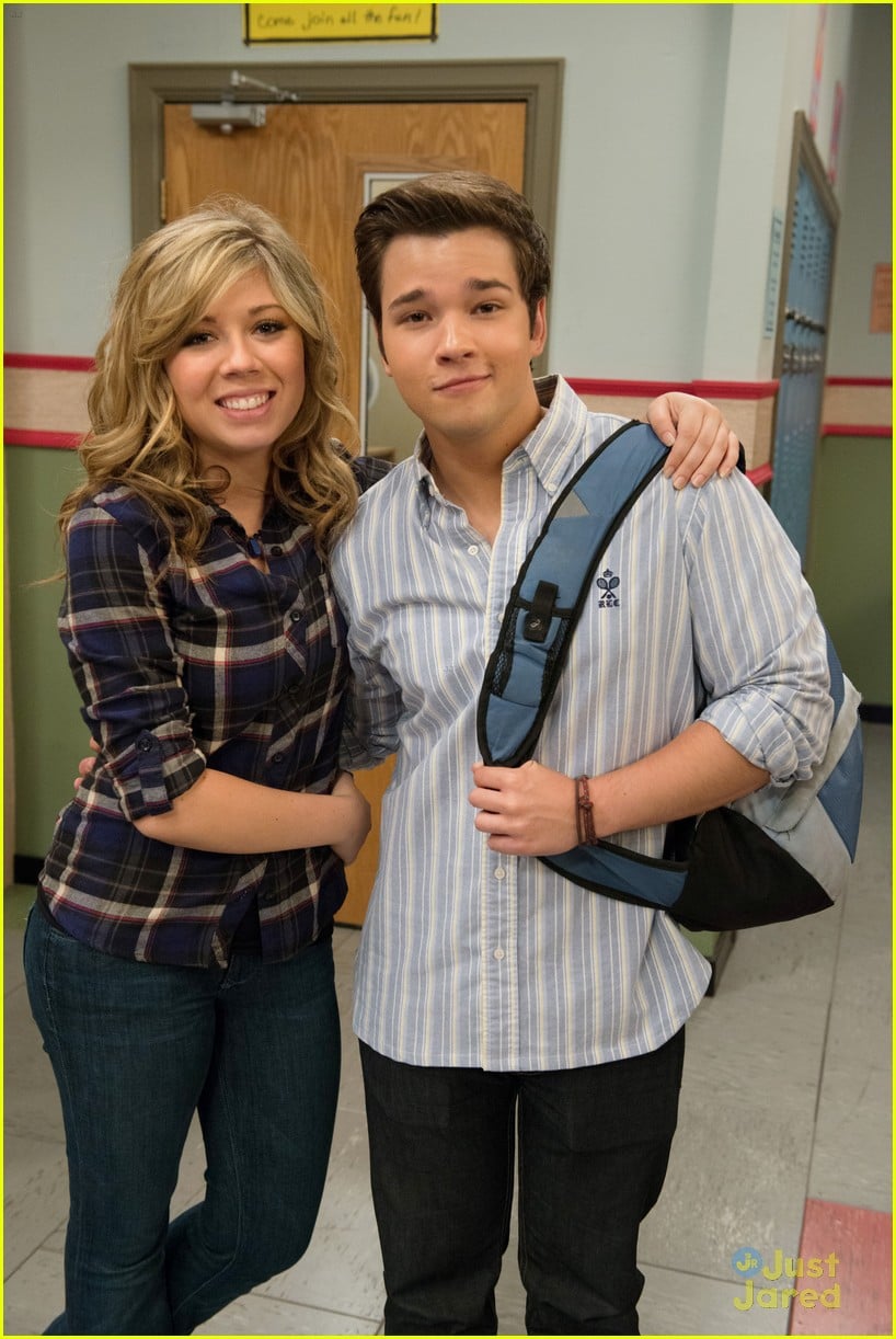 Miranda Cosgrove & Jennette McCurdy: 'iCarly' Series Finale Tonight ...