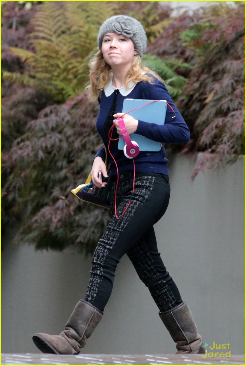 Jennette Mccurdy Wraps Up Swindle Photo 507469 Photo Gallery Just Jared Jr 8670