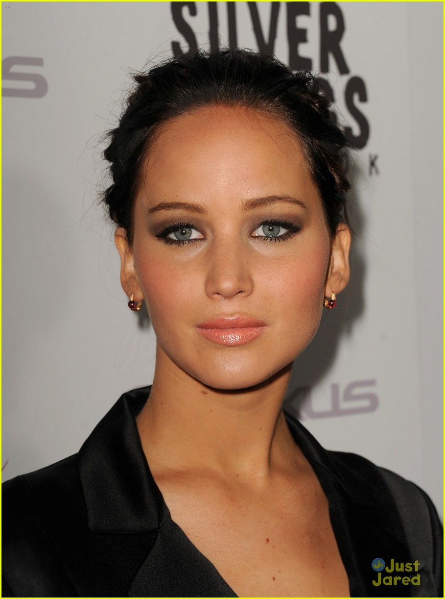 Jennifer Lawrence: 'Playbook' Premiere After 'Leno' Appearance | Photo ...