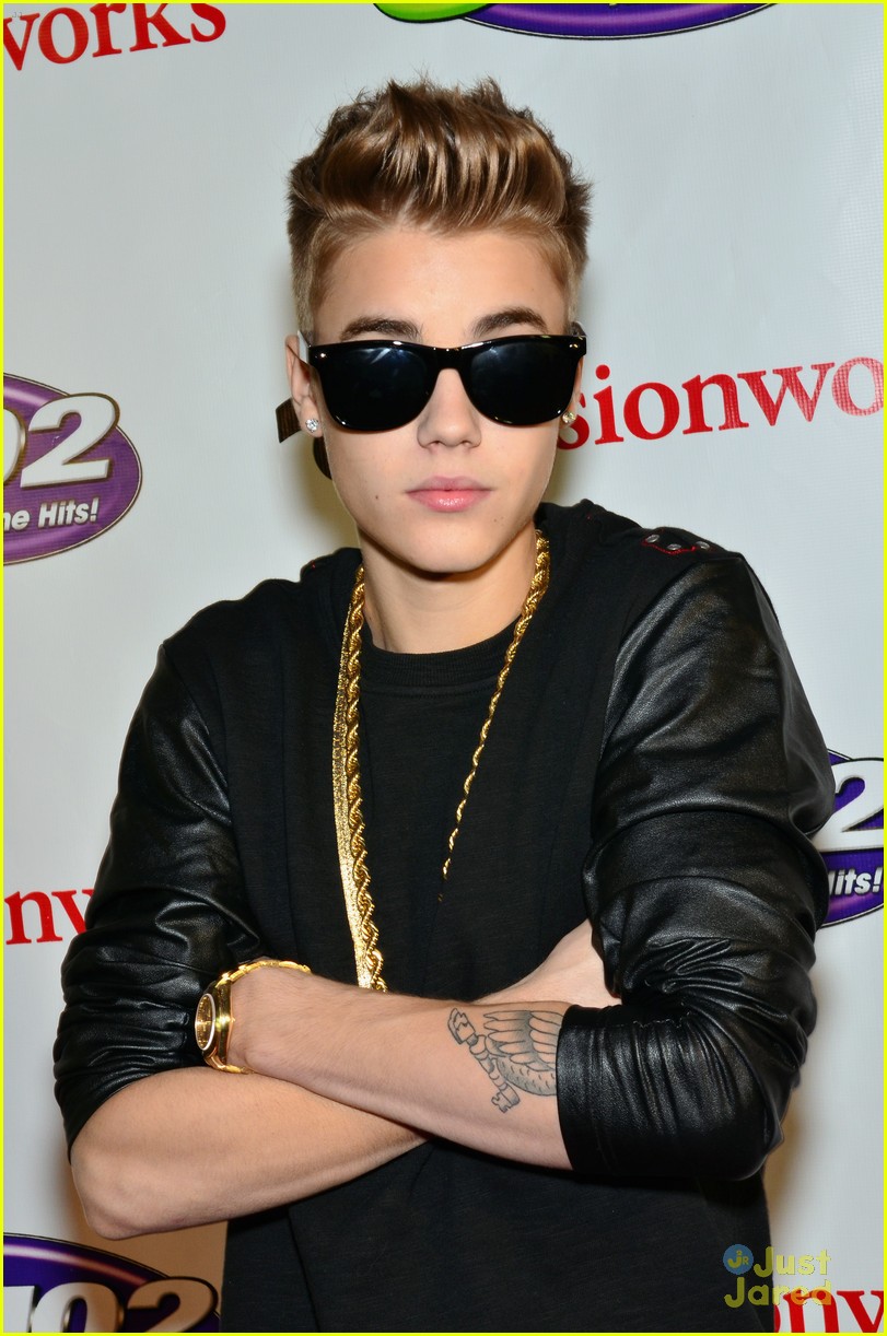 Justin Bieber Q102 Jingle Ball 2012 Photo 515275 Photo Gallery Just Jared Jr 