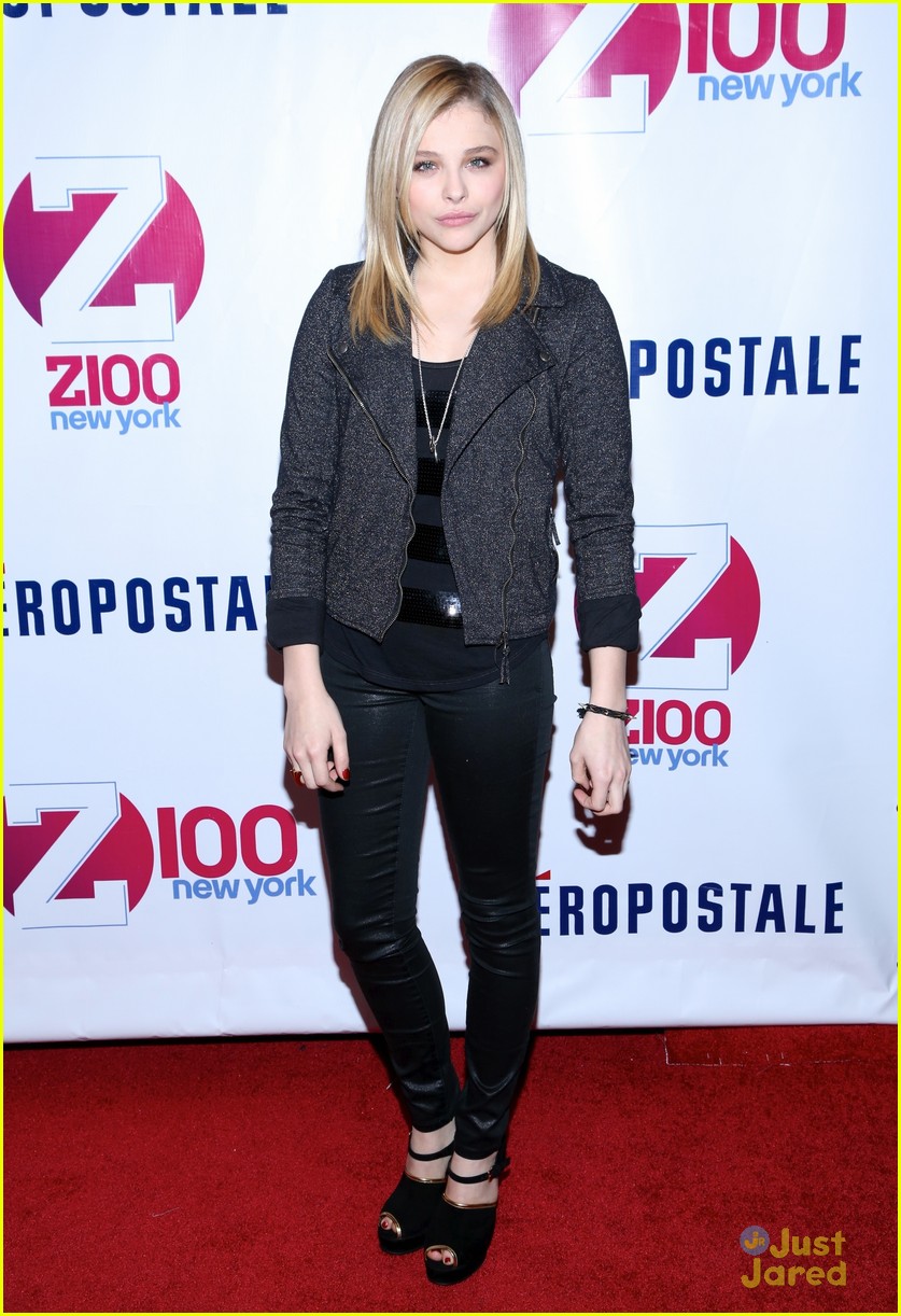 Chloe Moretz & Jordyn Wieber: Z100's Jingle Ball 2012 | Photo 516111 ...