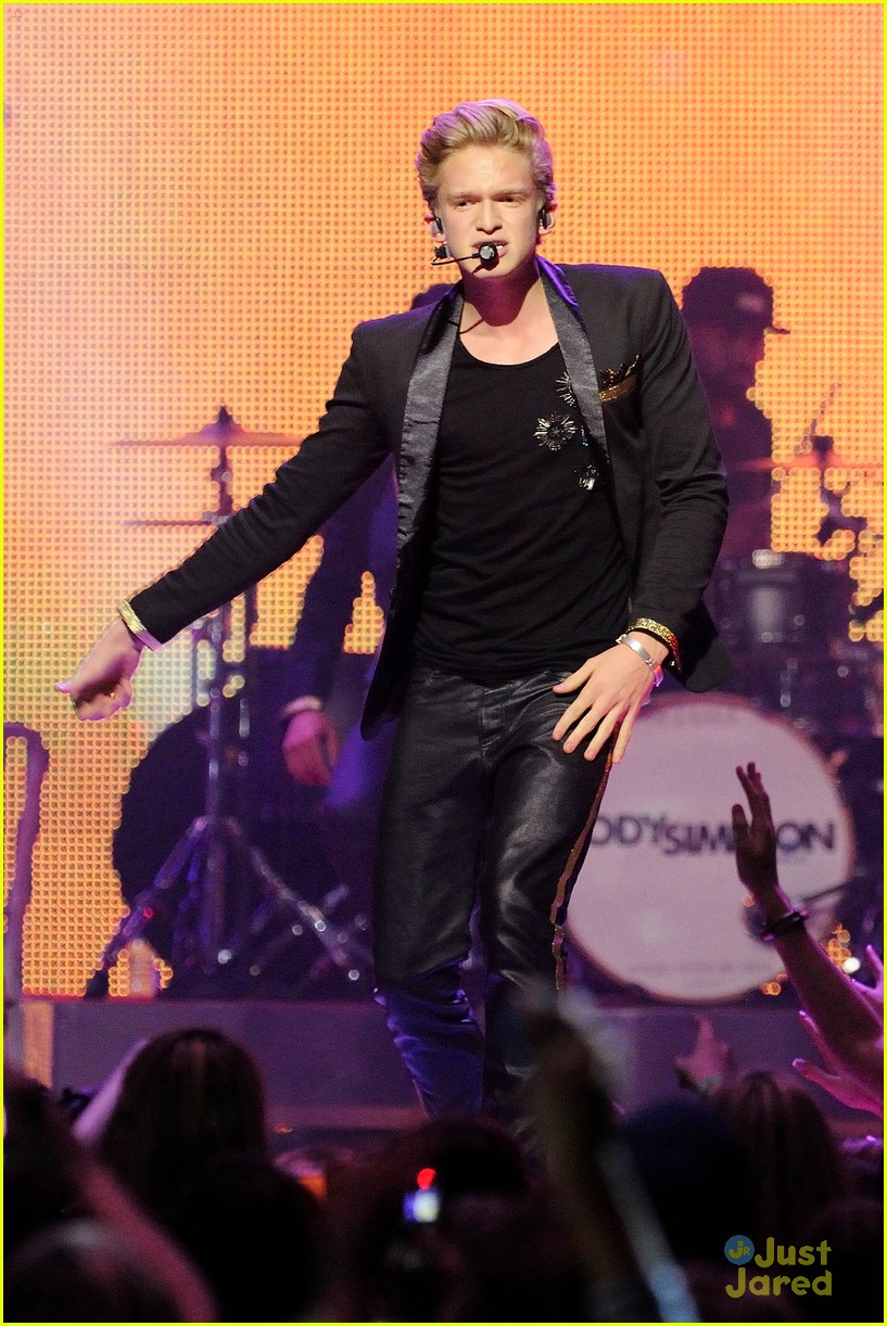 Cody Simpson And Austin Mahone Big Jingle 2012 Photo 514619 Photo Gallery Just Jared Jr 