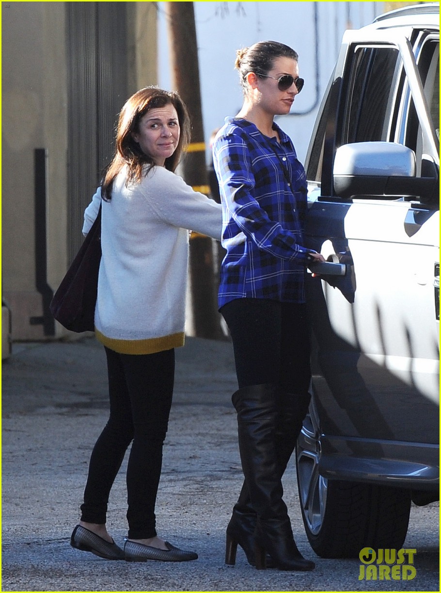 Lea Michele: Salon Visit with Mom | Photo 520263 - Photo Gallery | Just