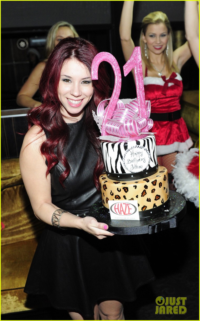 Jillian Rose Reed: 21st Birthday in Vegas! | Photo 519807 - Photo
