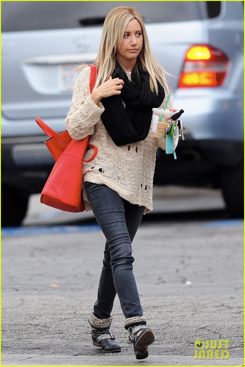 Ashley Tisdale Studio City August 17, 2012 – Star Style