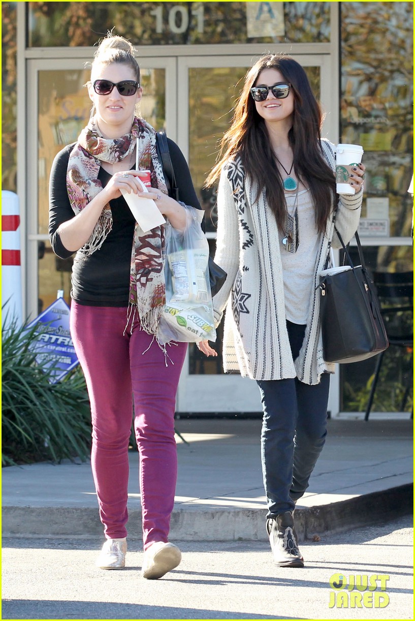 Selena Gomez Street Fashion - Leaves Starbucks in Los Angeles