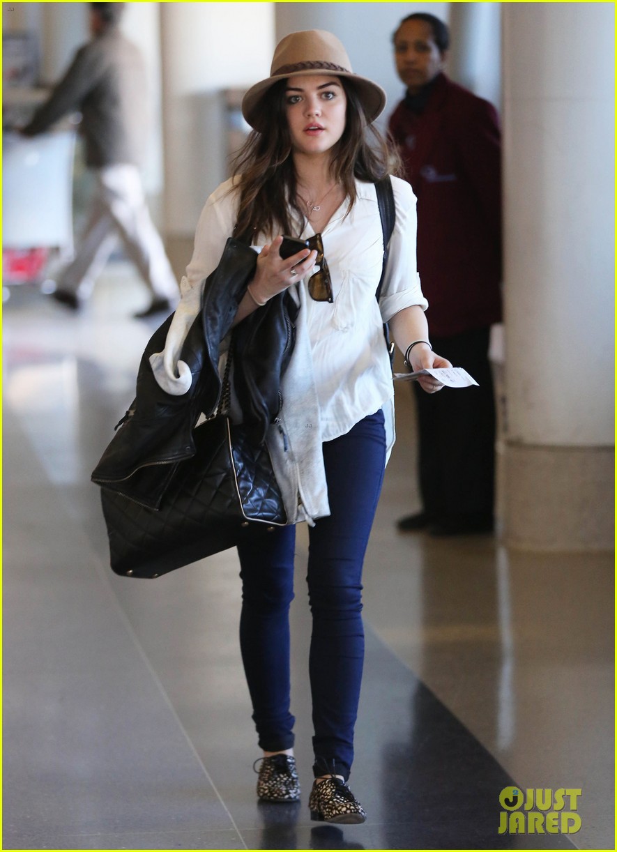 Lucy Hale: Lovely at LAX | Photo 524564 - Photo Gallery | Just Jared Jr.