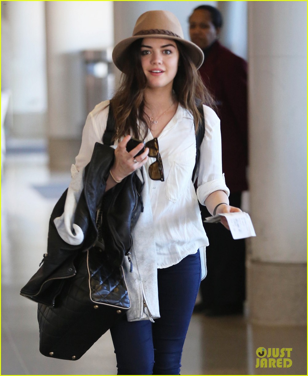 Lucy Hale: Lovely at LAX | Photo 524567 - Photo Gallery | Just Jared Jr.
