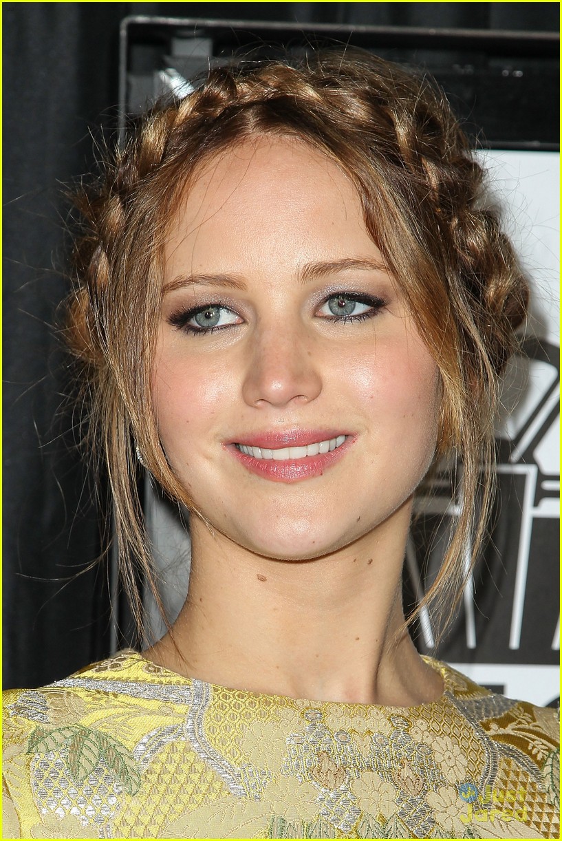 Full Sized Photo of jennifer lawrence la critics awards 23 Jennifer