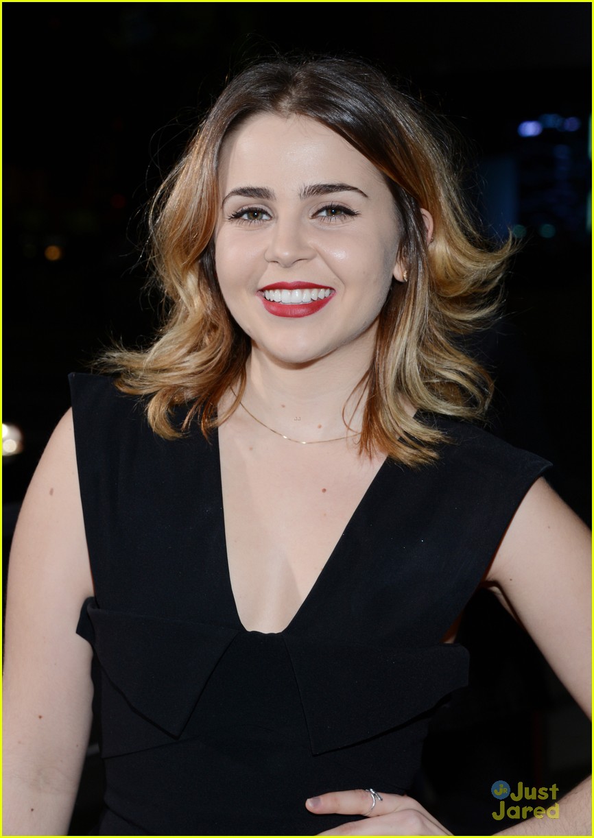 Mae Whitman dad