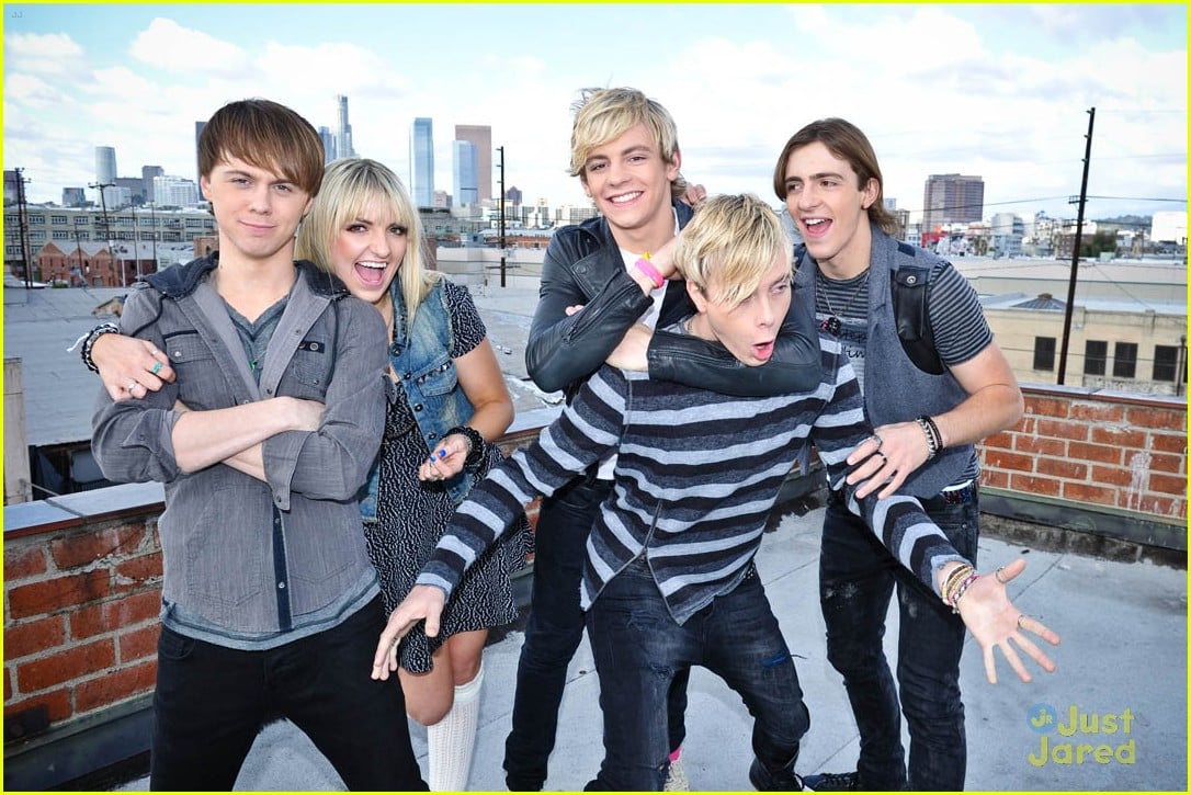 Full Sized Photo of ross lynch r5 loud video 08 | R5 - 'Loud' Video ...