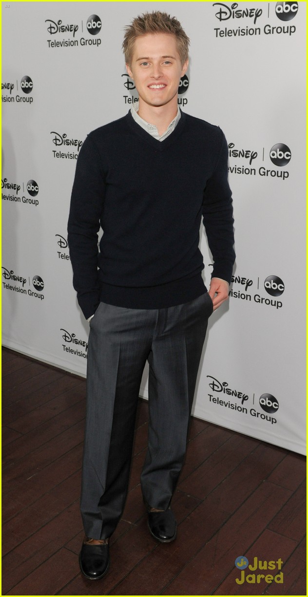 Switched At Birth All ASL Episode Coming! Photo 523042 Photo