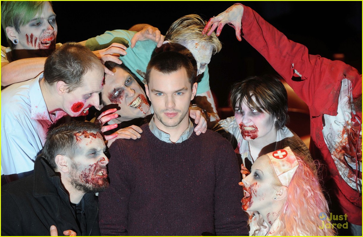 teresa palmer nick hoult london warm bodies 10