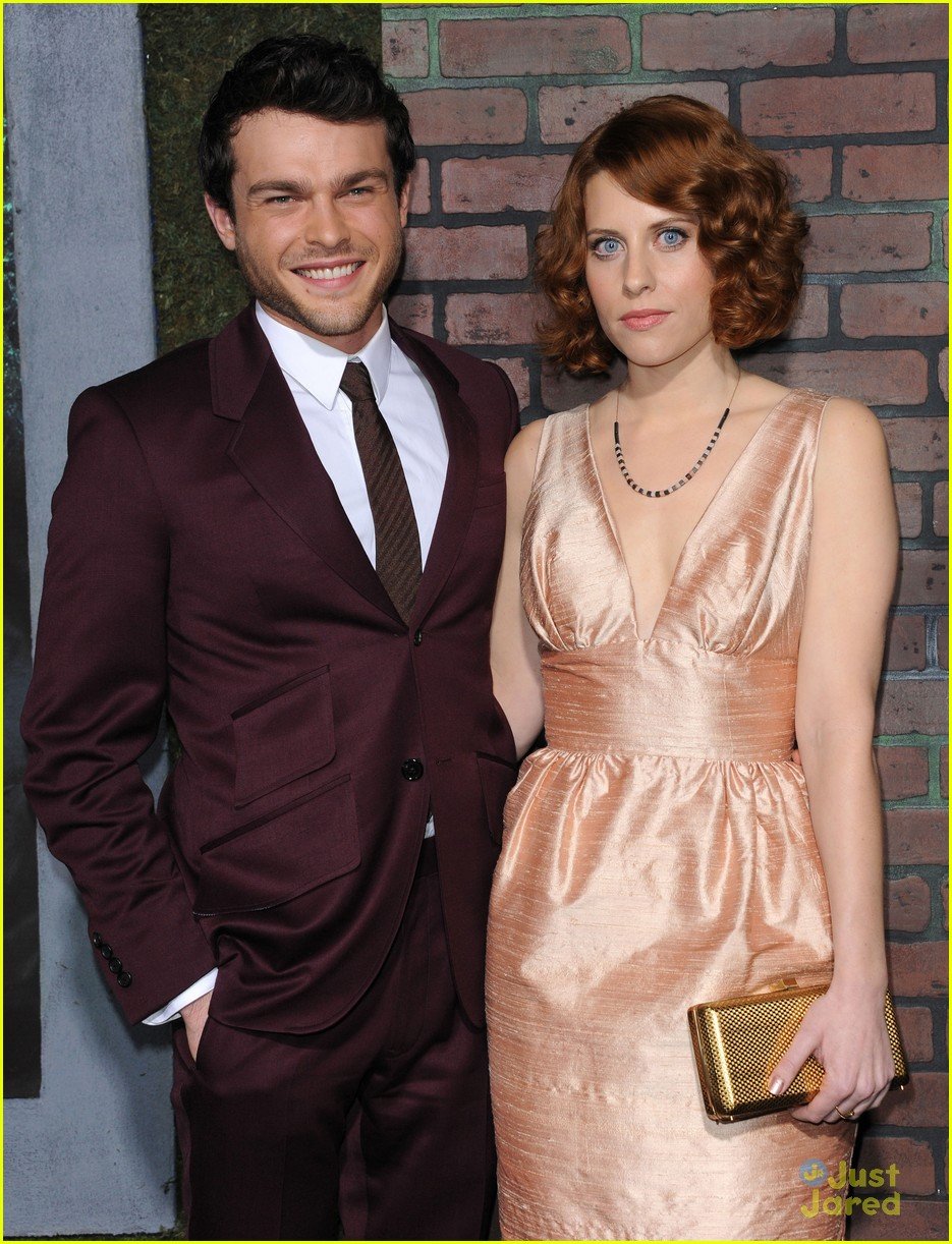 Alden Ehrenreich: 'Beautiful Creatures' Premiere | Photo 532339 - Photo ...