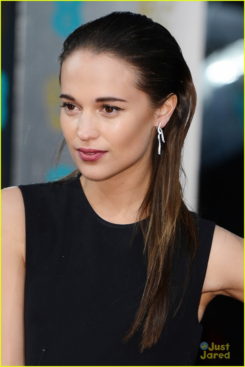 Alicia Vikander: Elle Style & BAFTA Awards 2013: Photo 535546, Alicia  Vikander Pictures