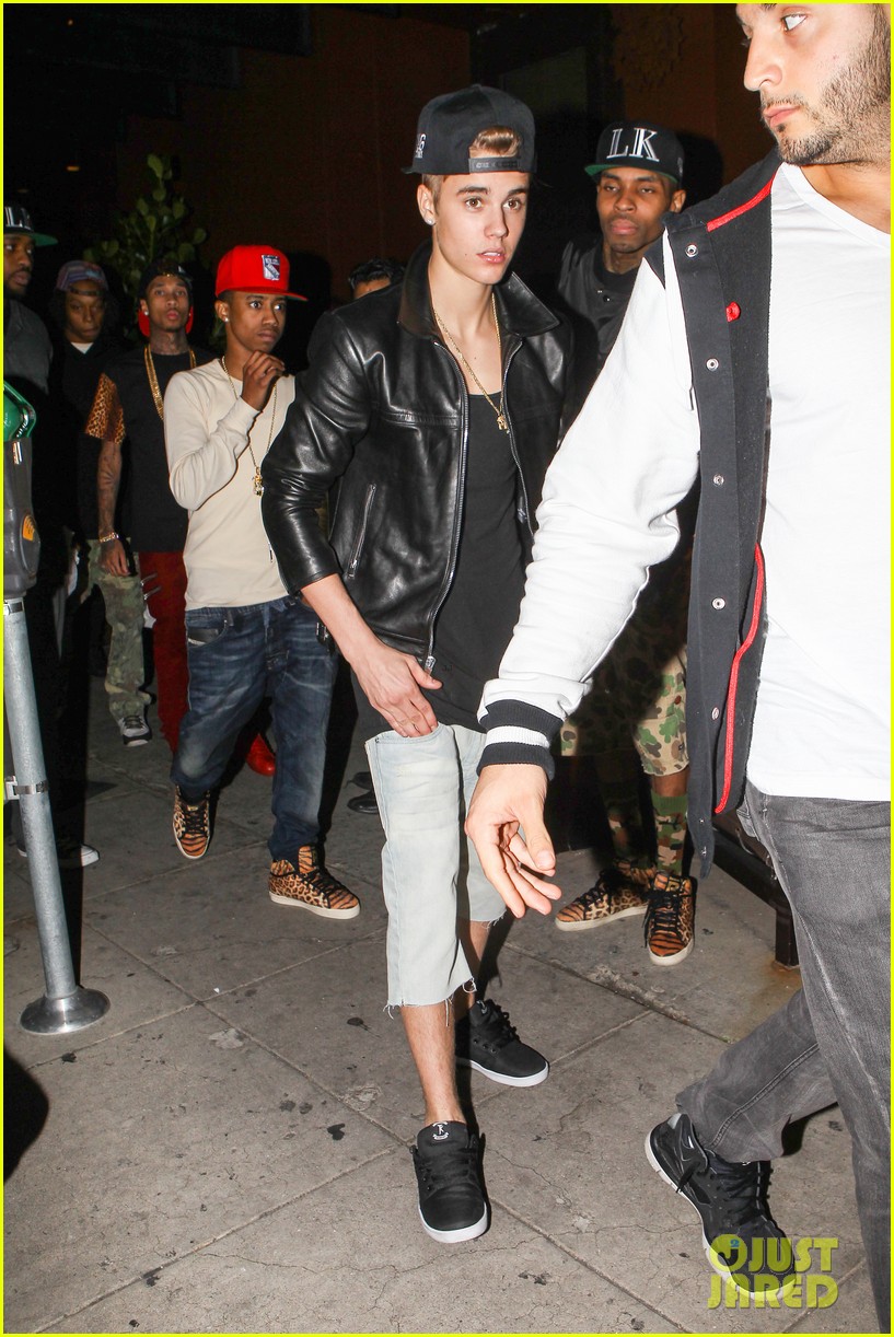 Justin Bieber: Beverly Hills With Buddies! | Photo 530259 - Photo