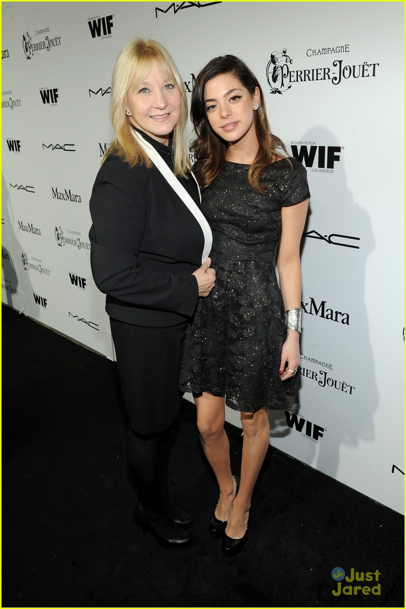 gia mantegna wif preoscar party 05