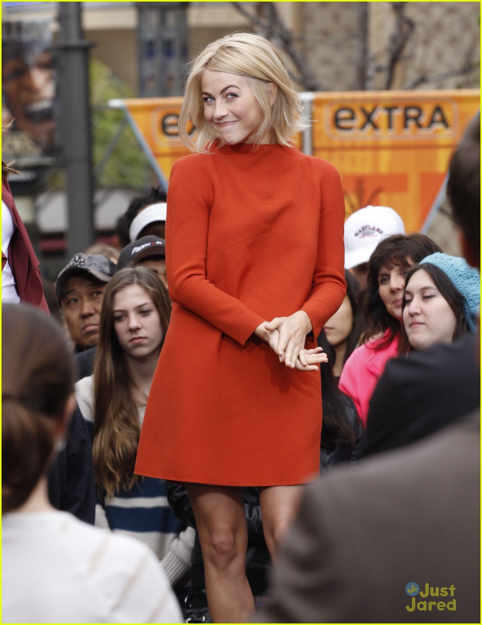 Julianne Hough: 'Extra' Appearance at The Grove! | Photo 533199 - Photo ...