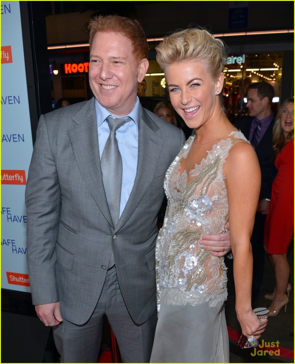 julianne-hough-safe-haven-premiere-photo-531362-photo-gallery