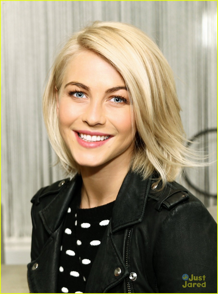 Julianne Hough Final Touches For Sole Society Shoe Collection Photo 536593 Photo Gallery