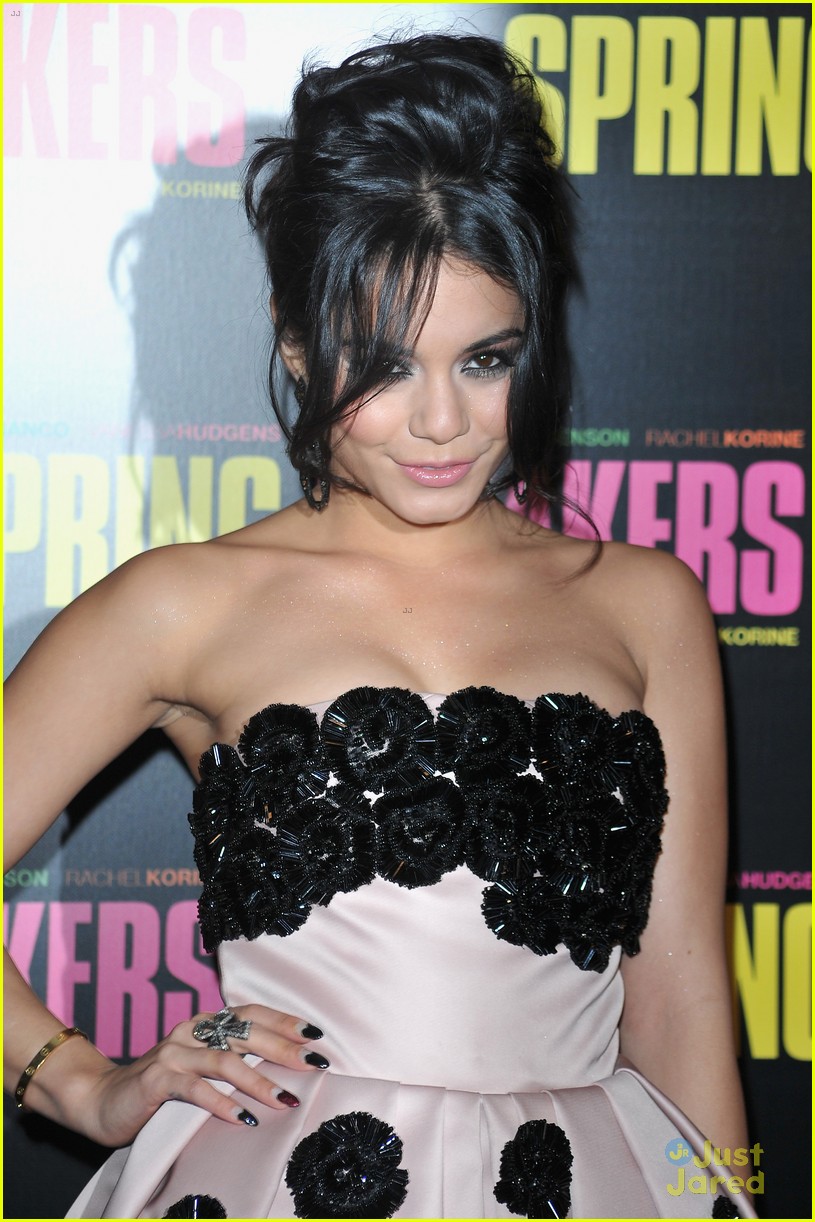 Vanessa Hudgens Spring Breakers Paris Premiere Photo Photo Gallery Just Jared Jr