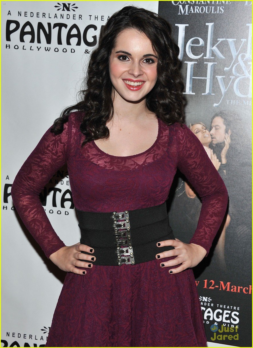 Vanessa Marano: Streamy Awards 2013 | Photo 538279 - Photo Gallery ...