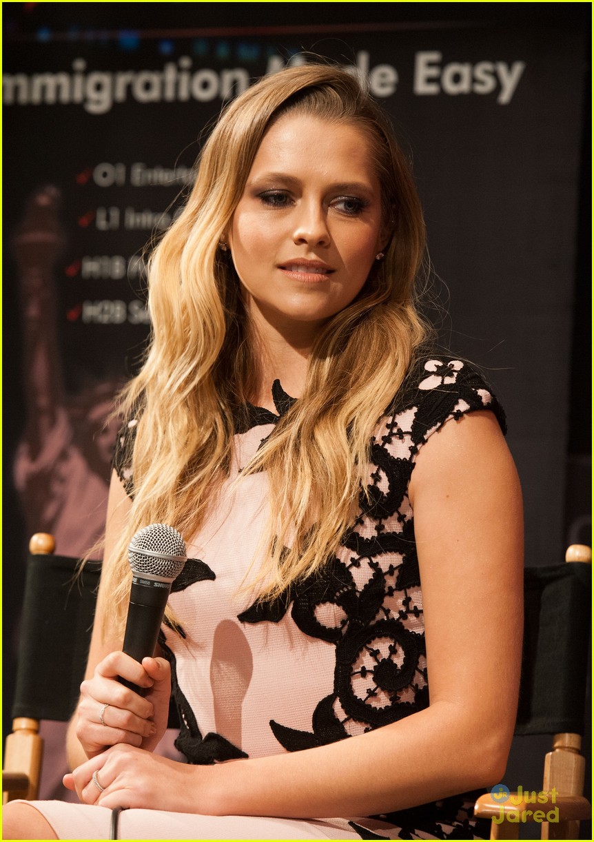 Full Sized Photo Of Teresa Palmer Warm Bodies Aussie 10 Teresa Palmer Warm Bodies