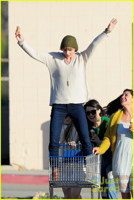 Taylor Swift: '22' Music Video Shoot! | Photo 535151 - Photo Gallery ...