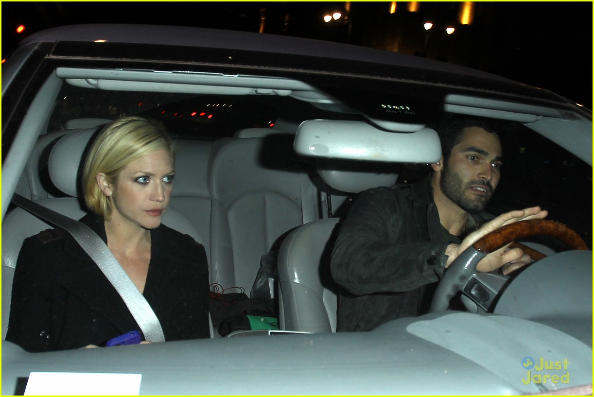 Brittany Snow And Tyler Hoechlin Katsuya Dinner Duo Photo 541357