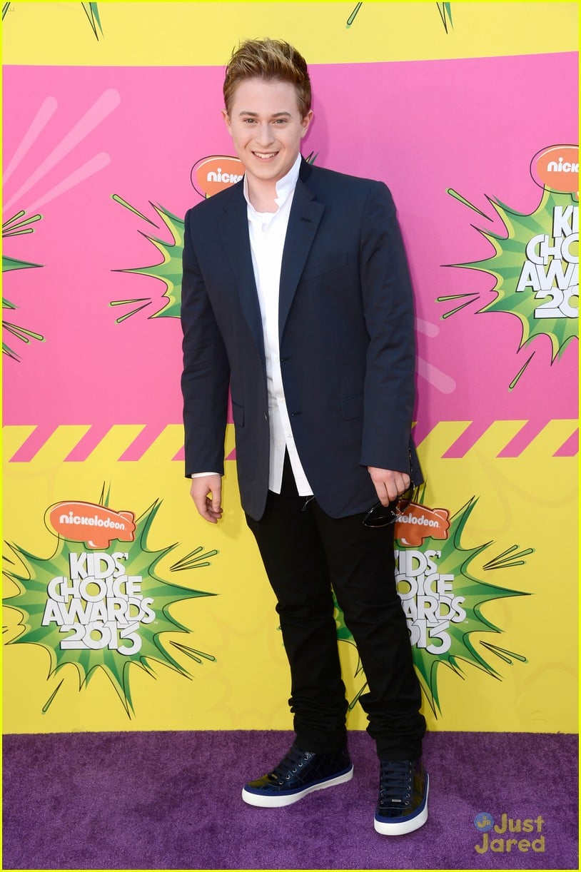 Ariana Grande Kids Choice Awards 13 With Reed Alexander Photo 13 Kids Choice Awards Ariana Grande Daniela Bobadilla Reed Alexander Pictures Just Jared Jr