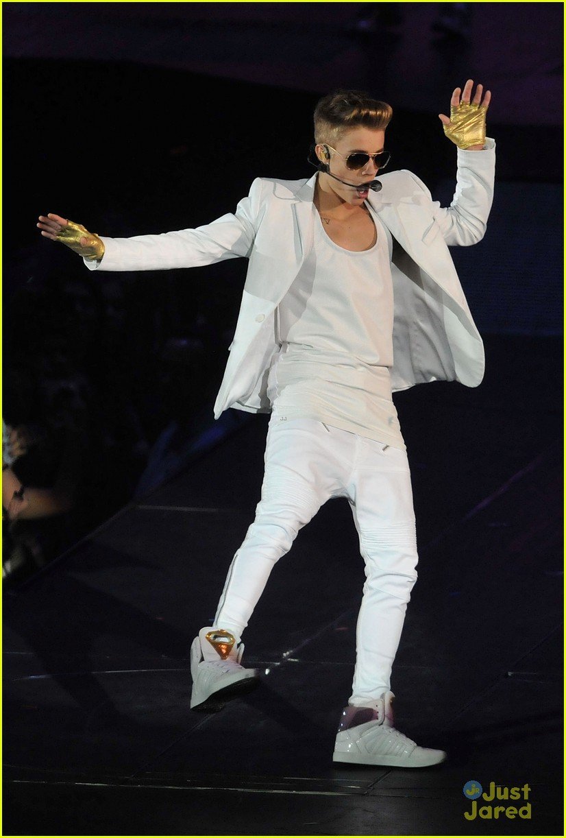 Justin Bieber Explains Worst Birthday Situation Photo 542846 Photo Gallery Just Jared Jr 8540