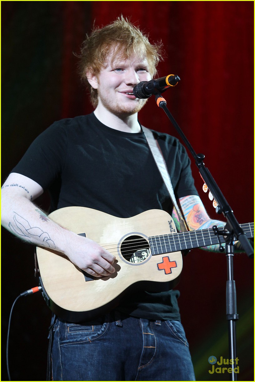 Ed Sheeran NJ Concert Pics! Photo 548781 Photo Gallery Just