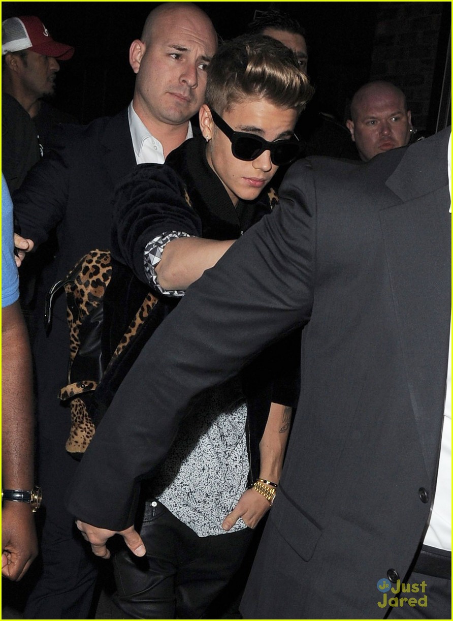 Justin Bieber: Cirque Du Soir with Jaden Smith | Photo 542259 - Photo ...