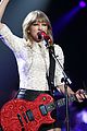 taylor swift drive by train red tour video 17