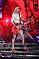 taylor swift drive by train red tour video 24