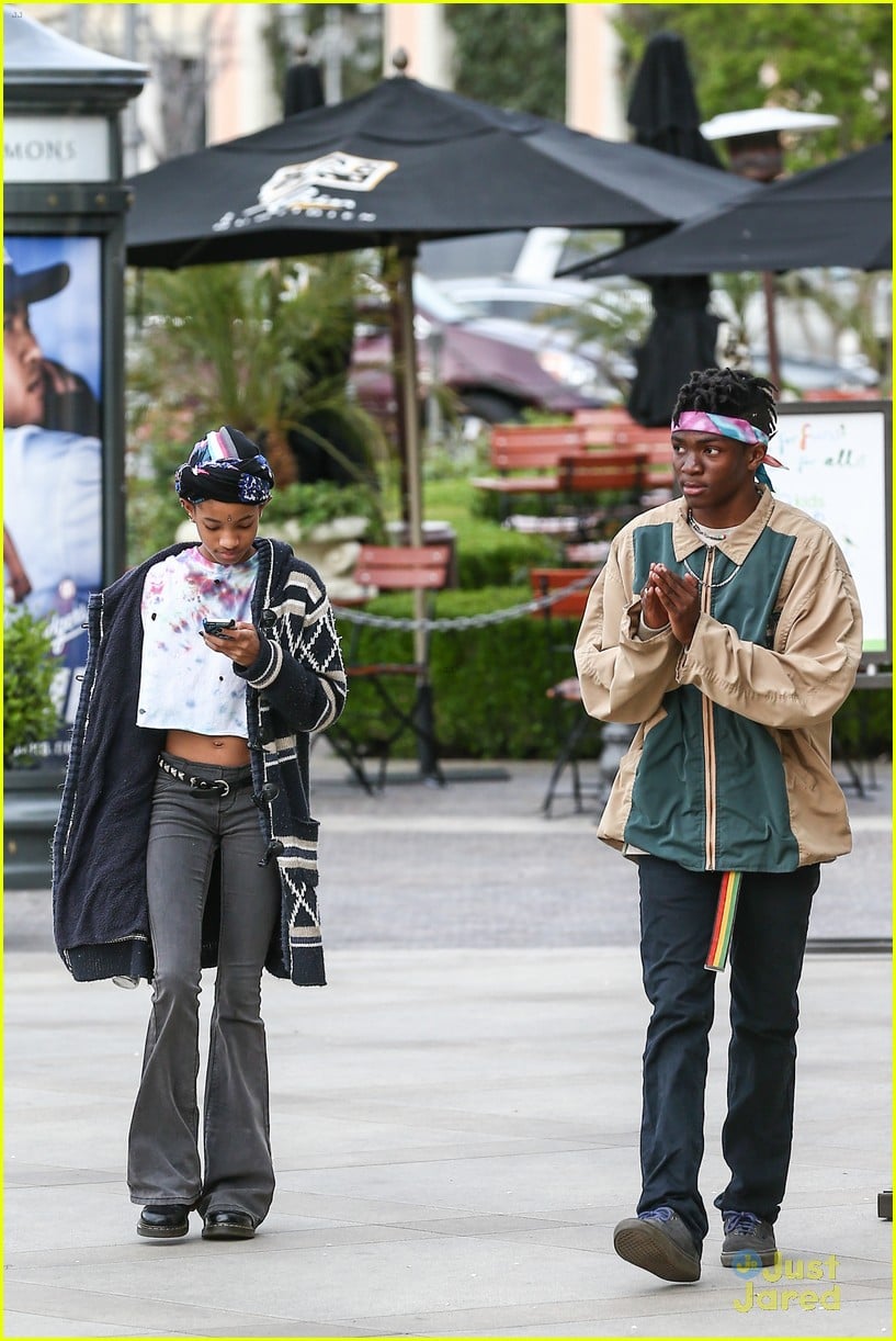 Willow Smith Movie Monday Photo 548281 Photo Gallery Just Jared Jr