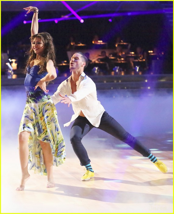 Zendaya: 'Contemporary' Dance on 'Dancing With The Stars' -- WATCH NOW